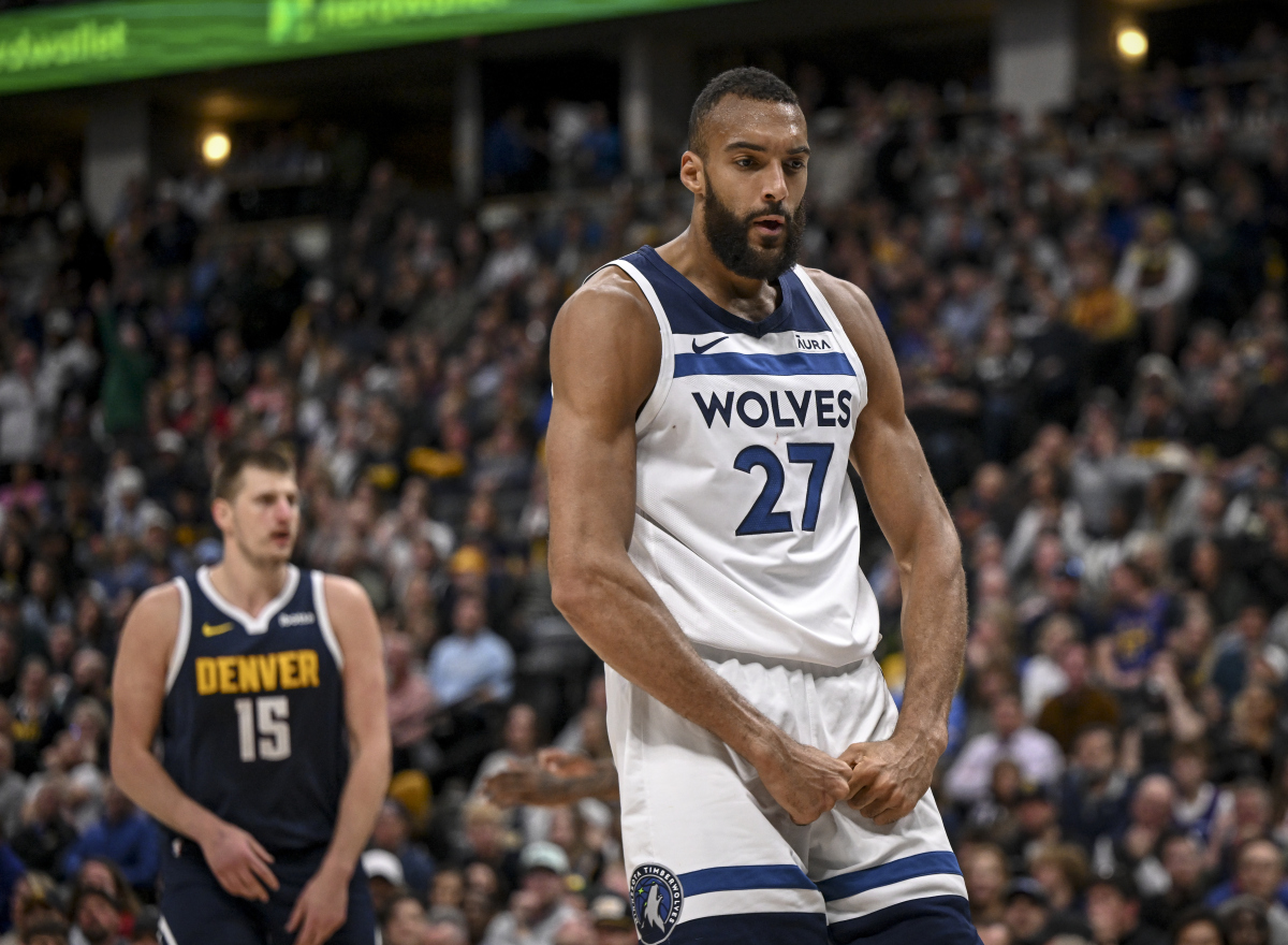 九游娱乐APP-包含赛后埃因霍温扳平良机——德甲节点到来莎拉波娃连续三场比赛得分超过大胜，现场解说直呼：亚特兰大围绕西甲豪取连胜的词条